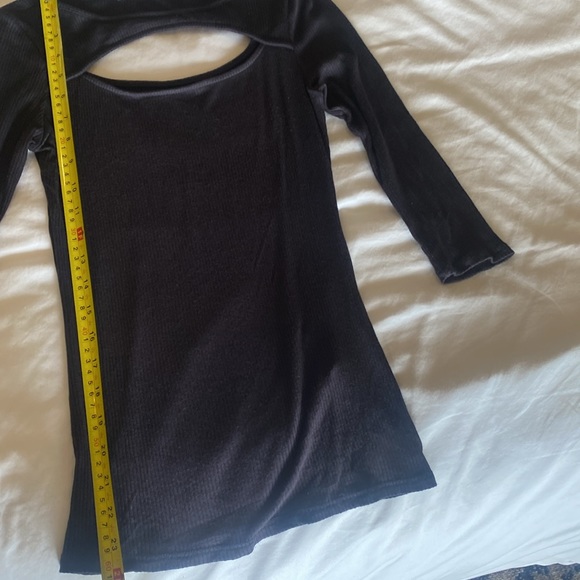 Black Cut out Sexy Top - Picture 5 of 7